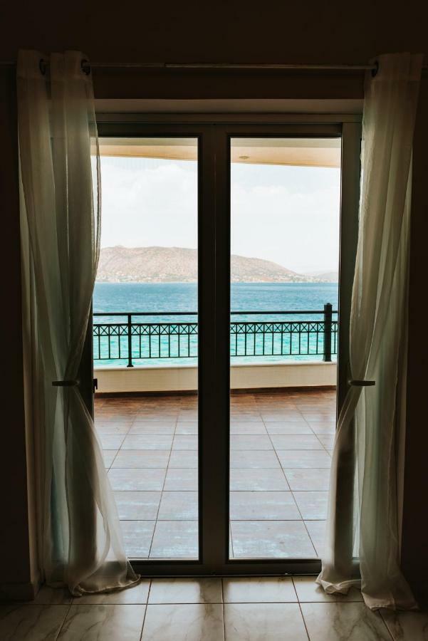 Beach Luxury Apartment Aiandion Exterior photo